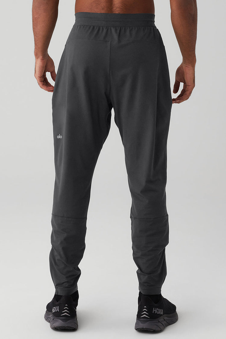 Pantalón Conquer React Performance - Antracita
